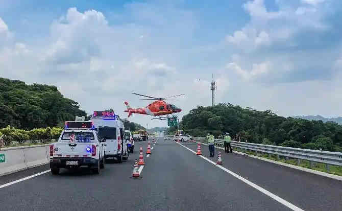 白玉高速公路汽车救援案例